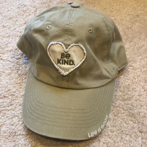 NWT Life Is Good Be Kind Heart Fatigue Green Hat Cap OS
